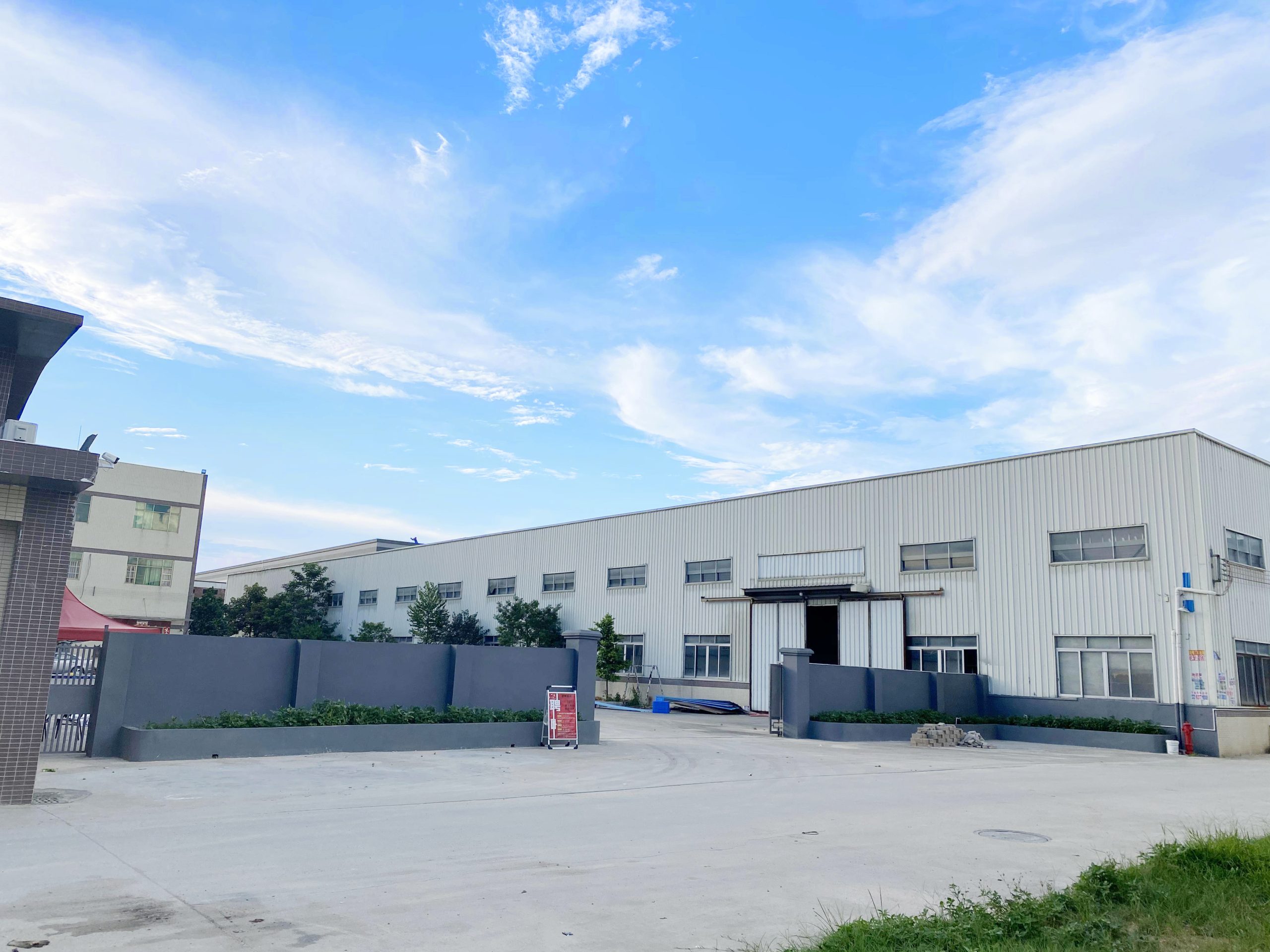 Inflatable Manufacturers