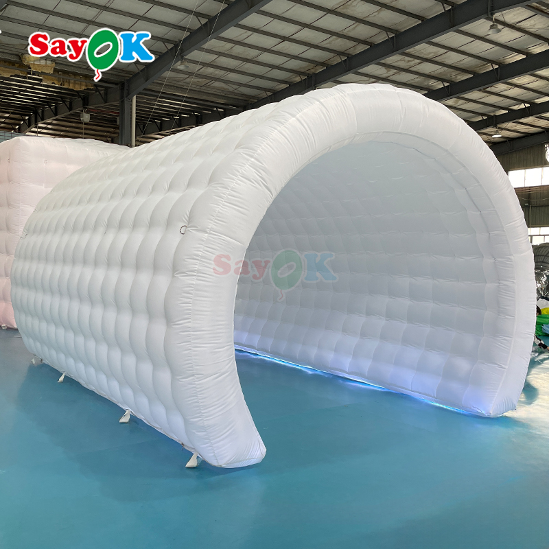 inflatable tunnel