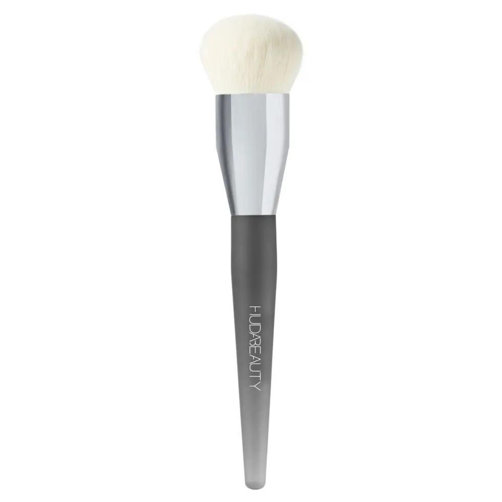 Huda Beauty Foundation Brush