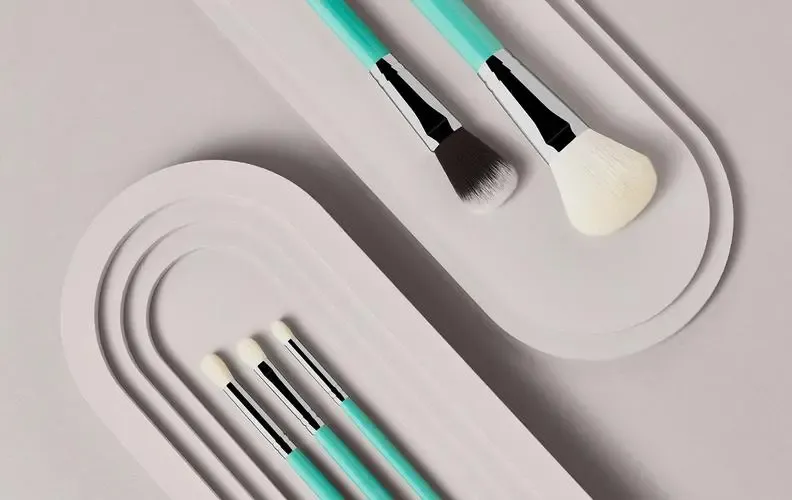 own brand makeup brushes