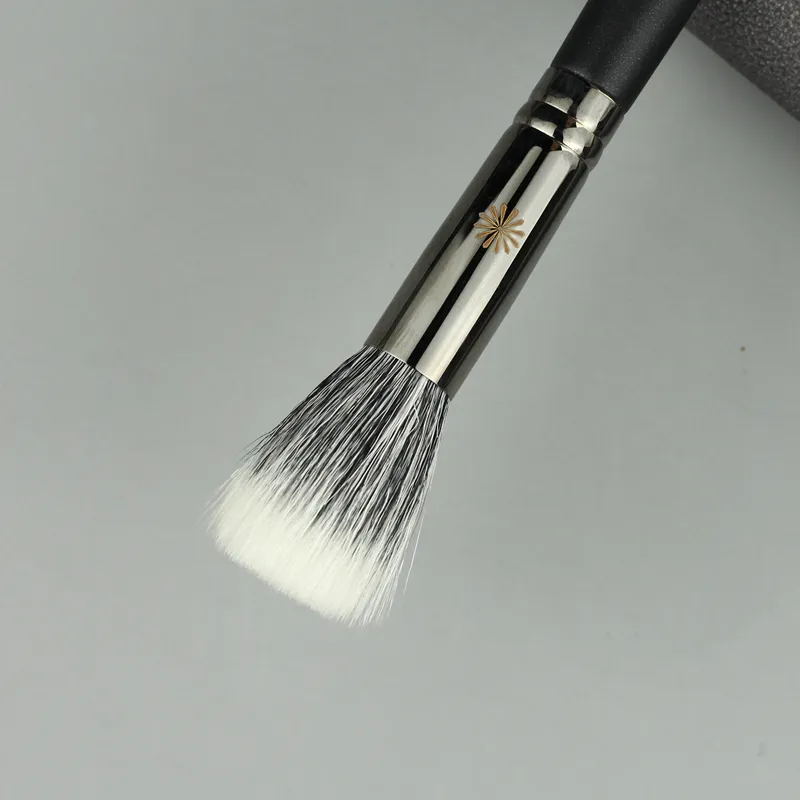 Stippling Brush