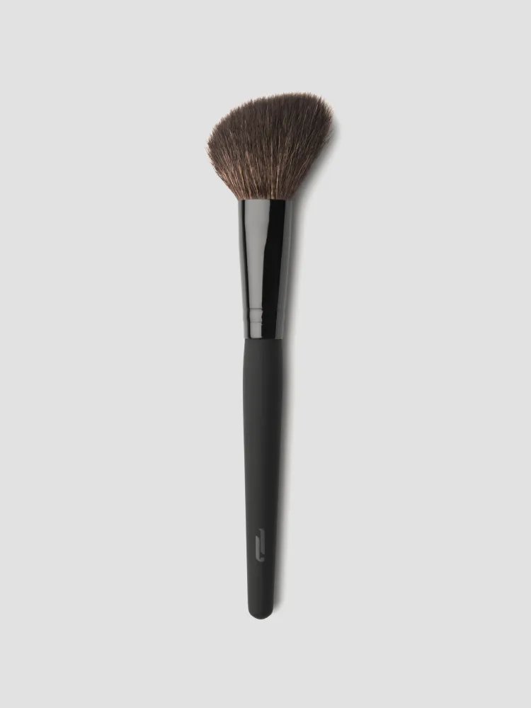 Contour Powder Brush
