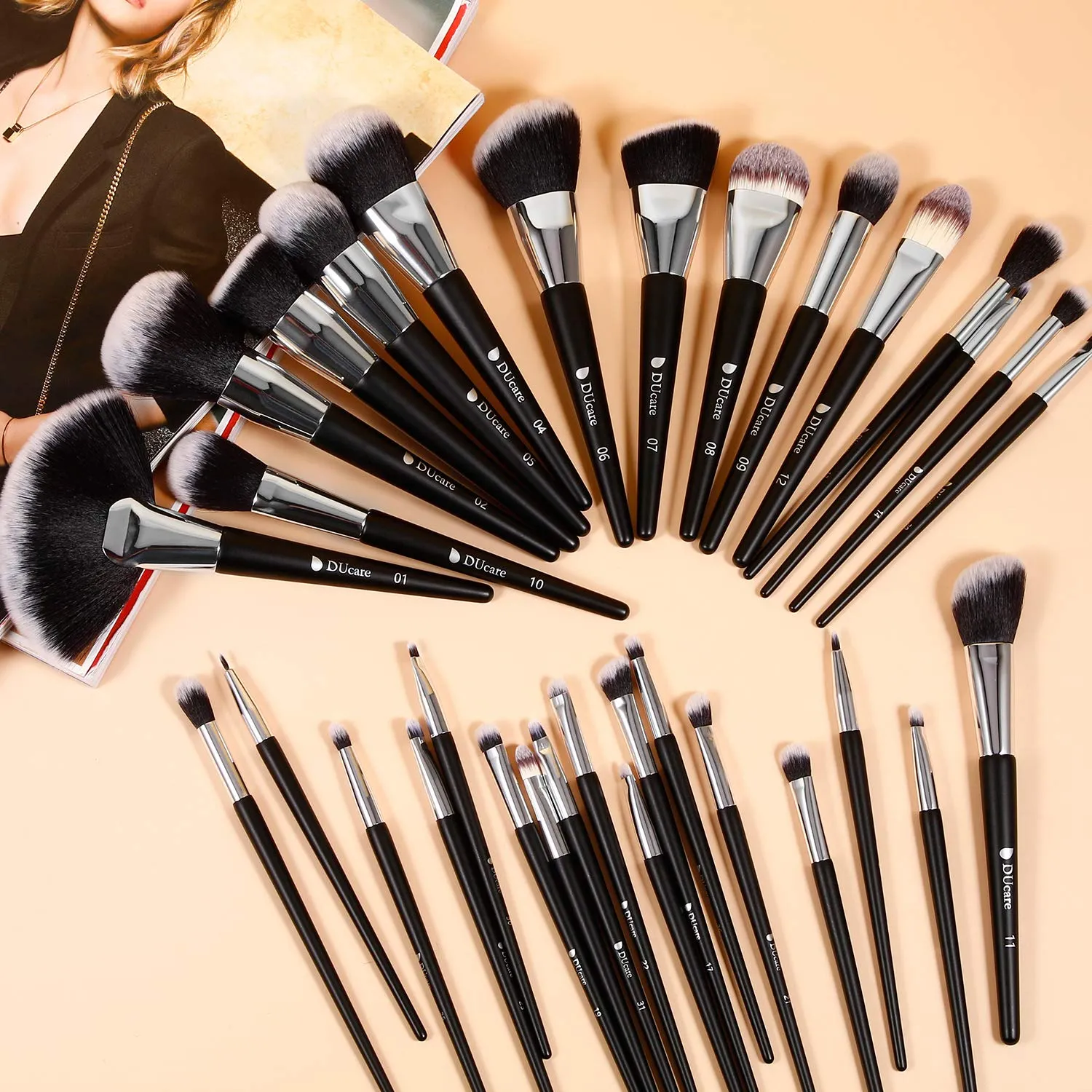 DUcare 32 PCS Pro Brush Set