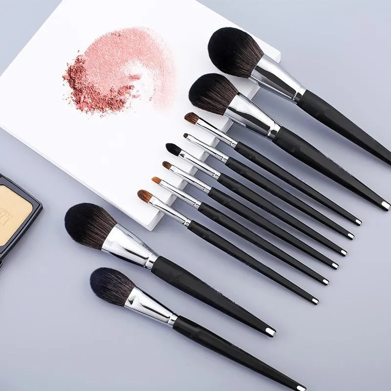 best pro makeup brushes