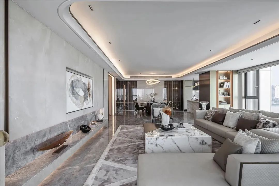 panoramic river view mansion