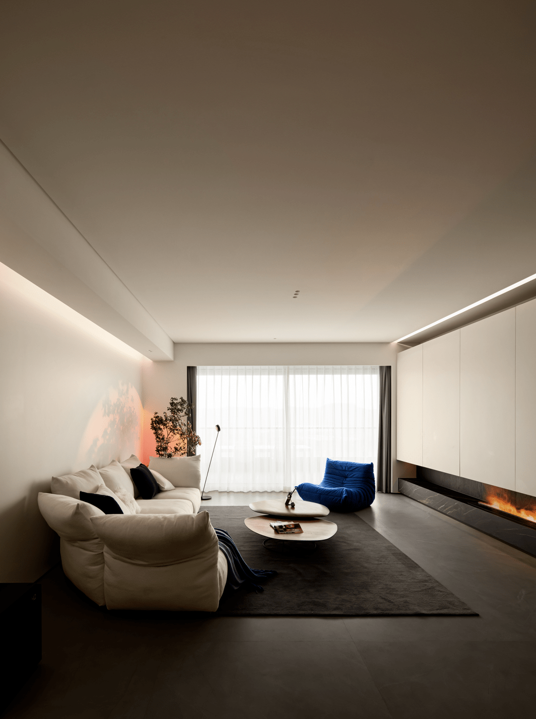 The luxury Italian furniture