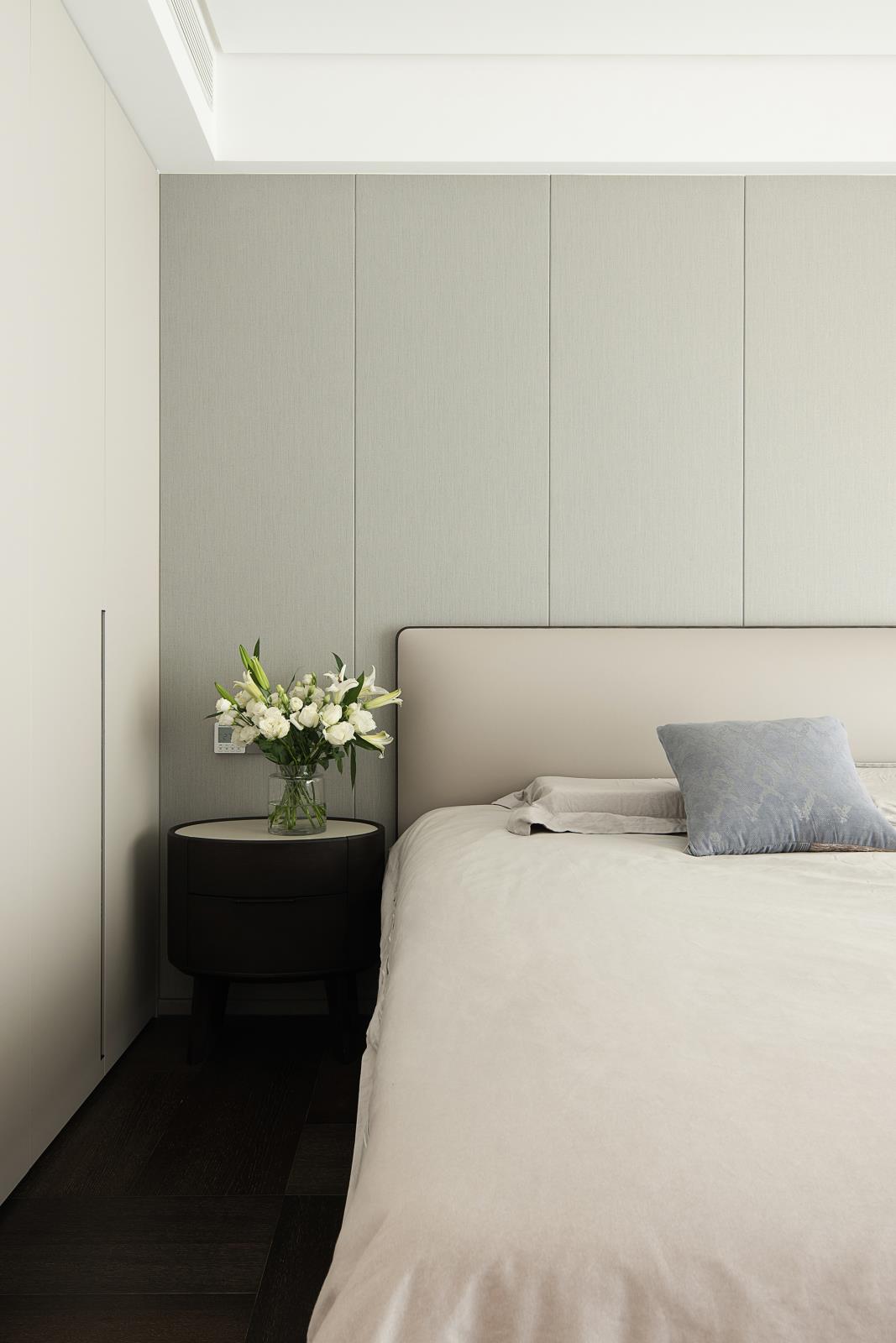 king size bed