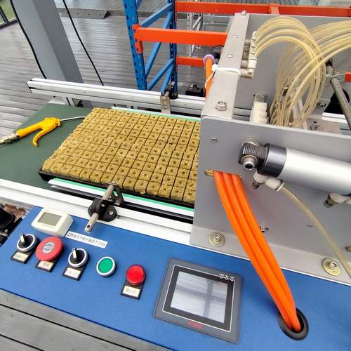 G AND N FORTUNE LIMITED’s hydroponic equipment has hydro seeding machine.