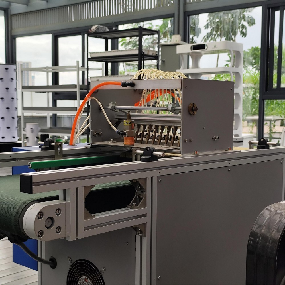 G AND N FORTUNE LIMITED’s hydroponic gear includes seeder machine.