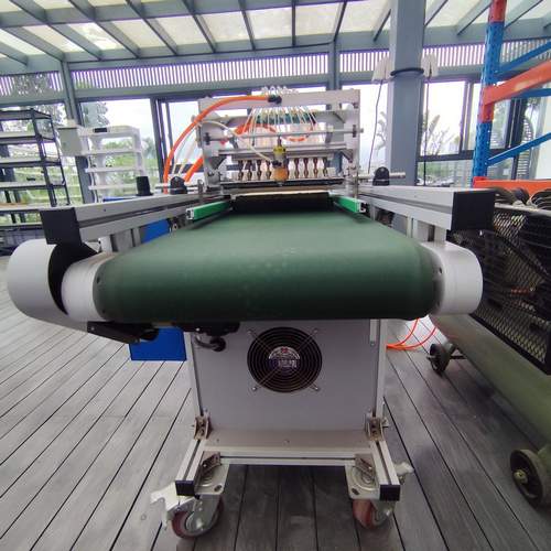 G AND N FORTUNE LIMITED’s hydroponic equipment includes vacuum seeding machine.