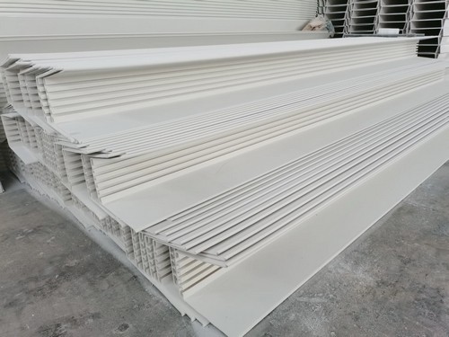 Upgrade your commercial hydroponic greenhouse with G AND N FORTUNE LIMITED's robust gutters.