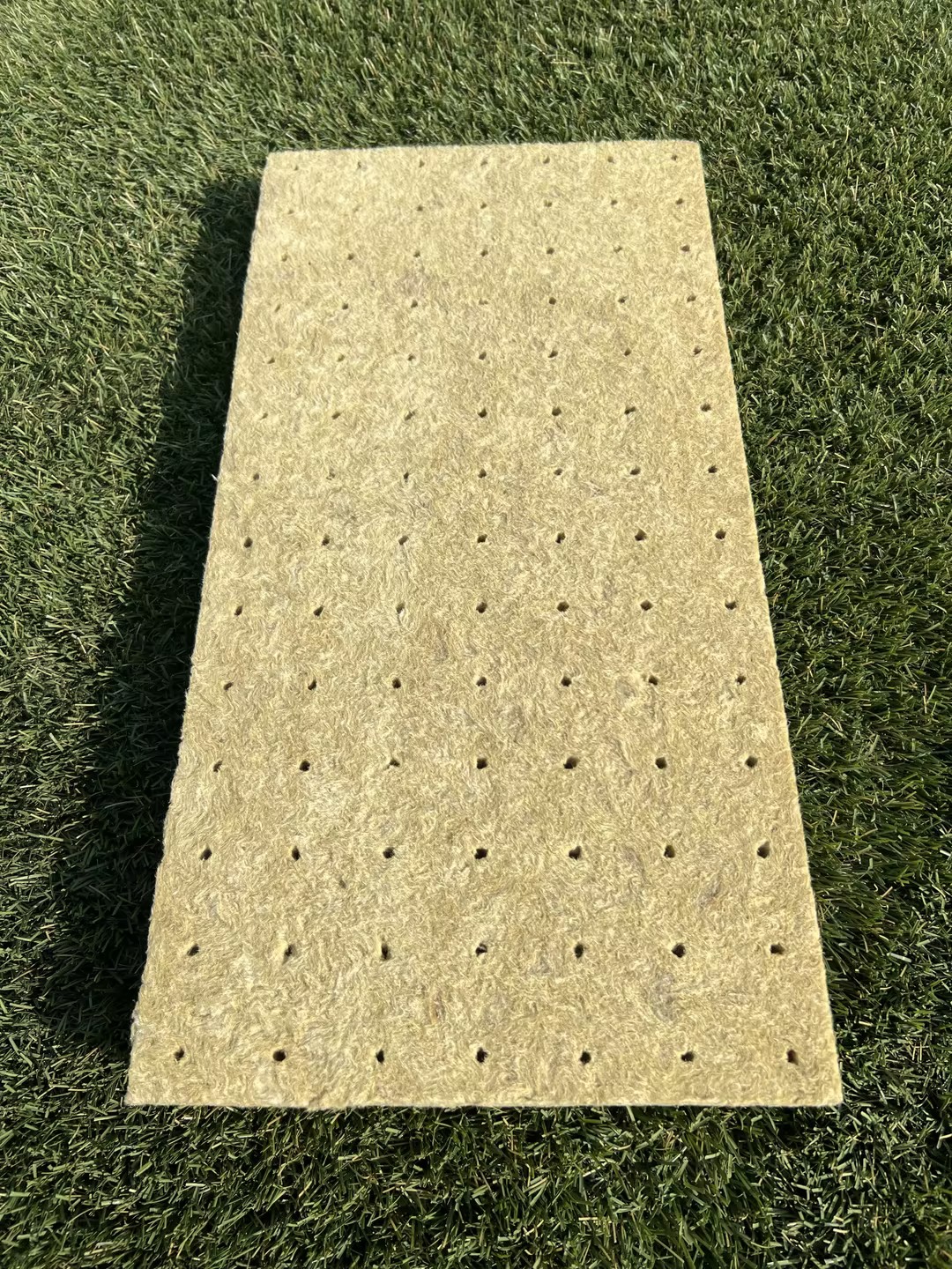 G AND N FORTUNE LIMITED has nursery seed trays for hydroponics.