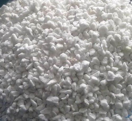 Try G AND N FORTUNE LIMITED's coarse perlite in hydro setups.
