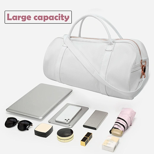A sleek and durable men’s travel bag, perfect for short trips or business travel.
