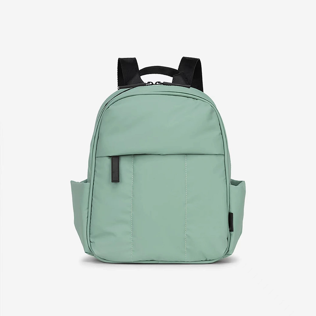 XINHUI is a trusted bag manufacturer based in Dongguan, China, specializing in custom-made backpacks, tote bags, and cosmetic pouches.
