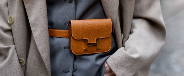 Fanny packs, or belt bags, are no longer just a retro accessory—they're back in style with a modern twist. Discover why these hands-free bags are a practical and fashionable must-have for every wardrobe in 2025.