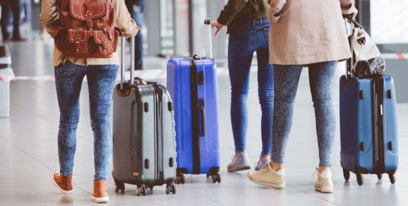 “Looking for the best travel bag for short trips? Discover whether a backpack, weekender, carry-on, or duffel is the perfect choice for your getaway.”