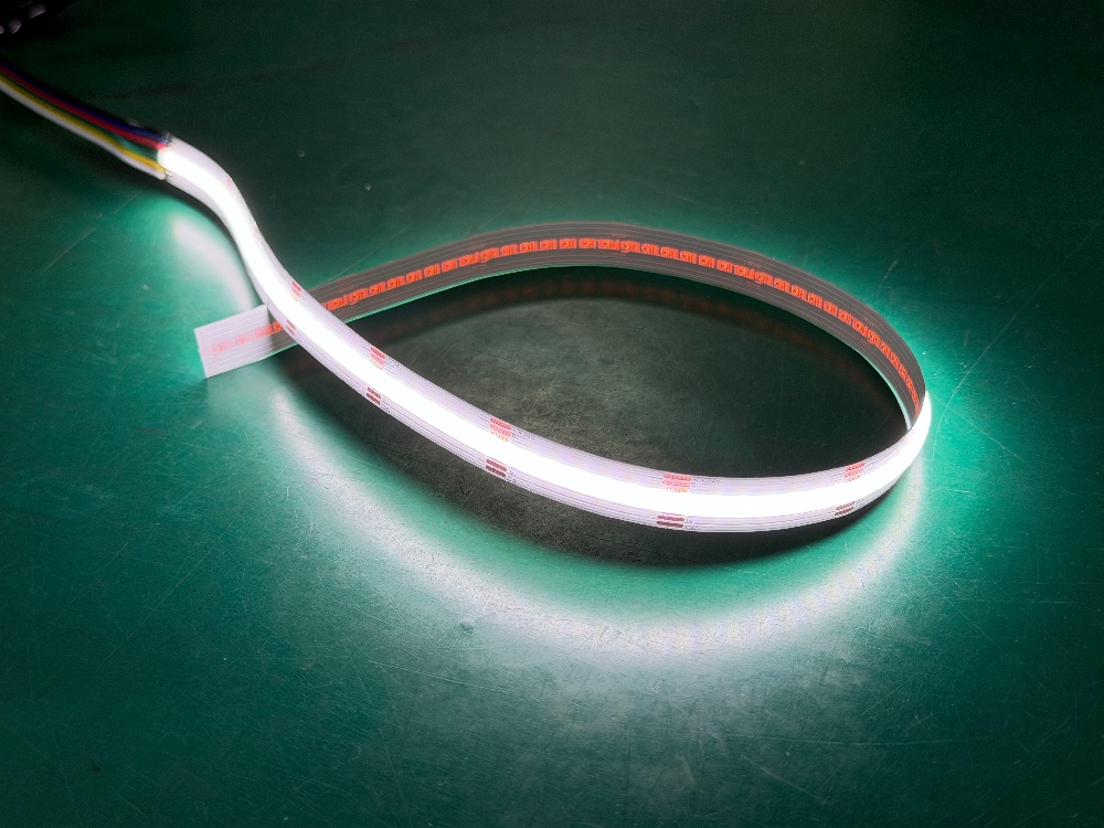 white-led-strip-csp-chip-on-board-technology