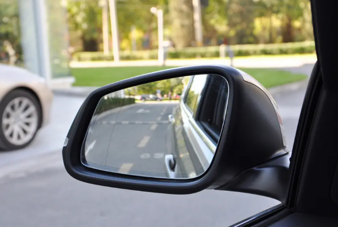 car rearview mirror