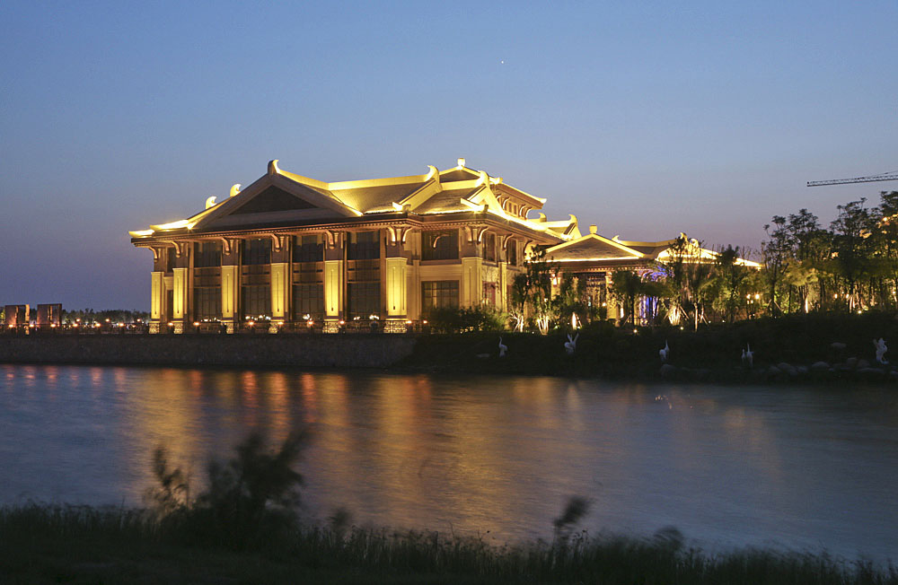 天津团泊光合谷温泉酒店 - LED洗墙灯 - 先朗照明