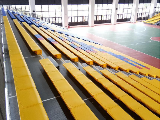 telescopic seating