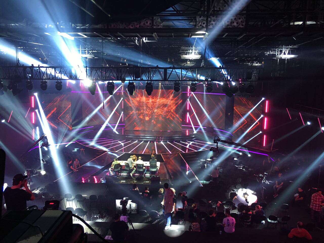 Stage lighting Manufacturer