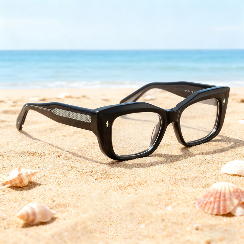 bold eyewear