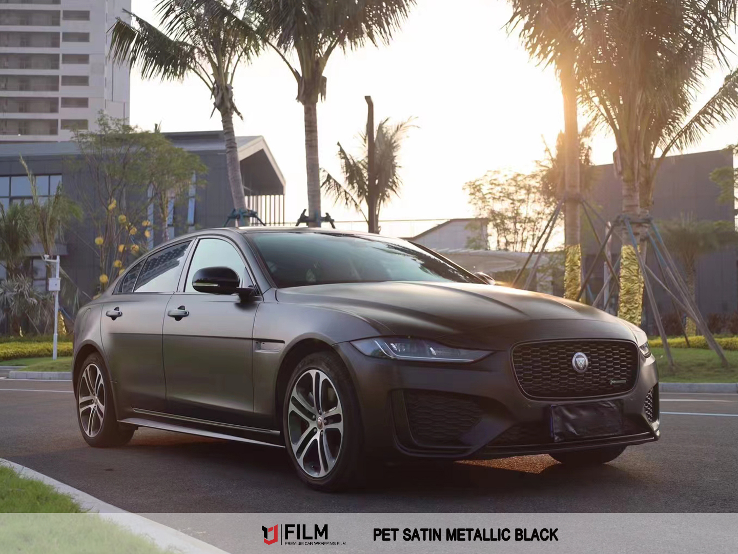 car wrap black
