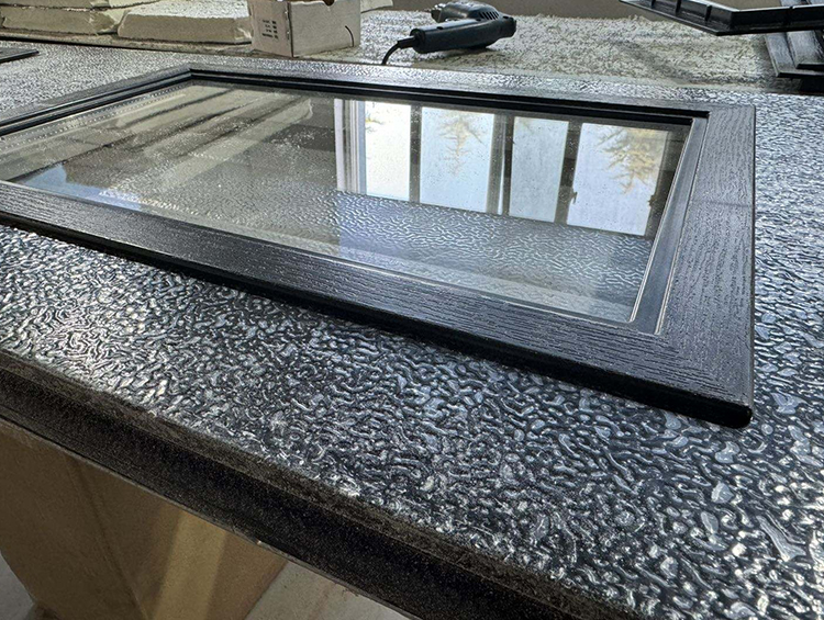 garage door windows