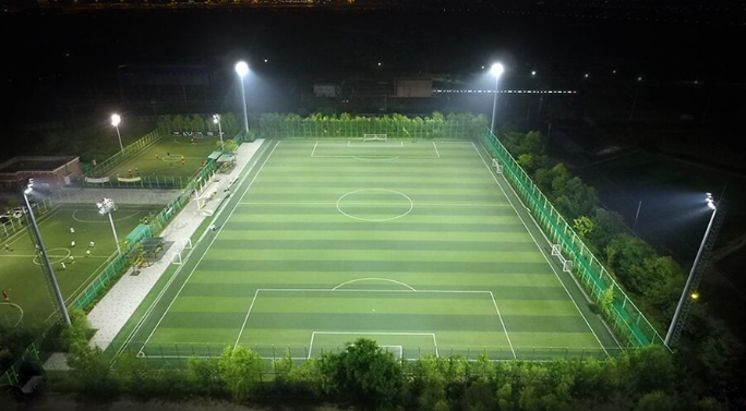 Football Field Solar Floodlighting