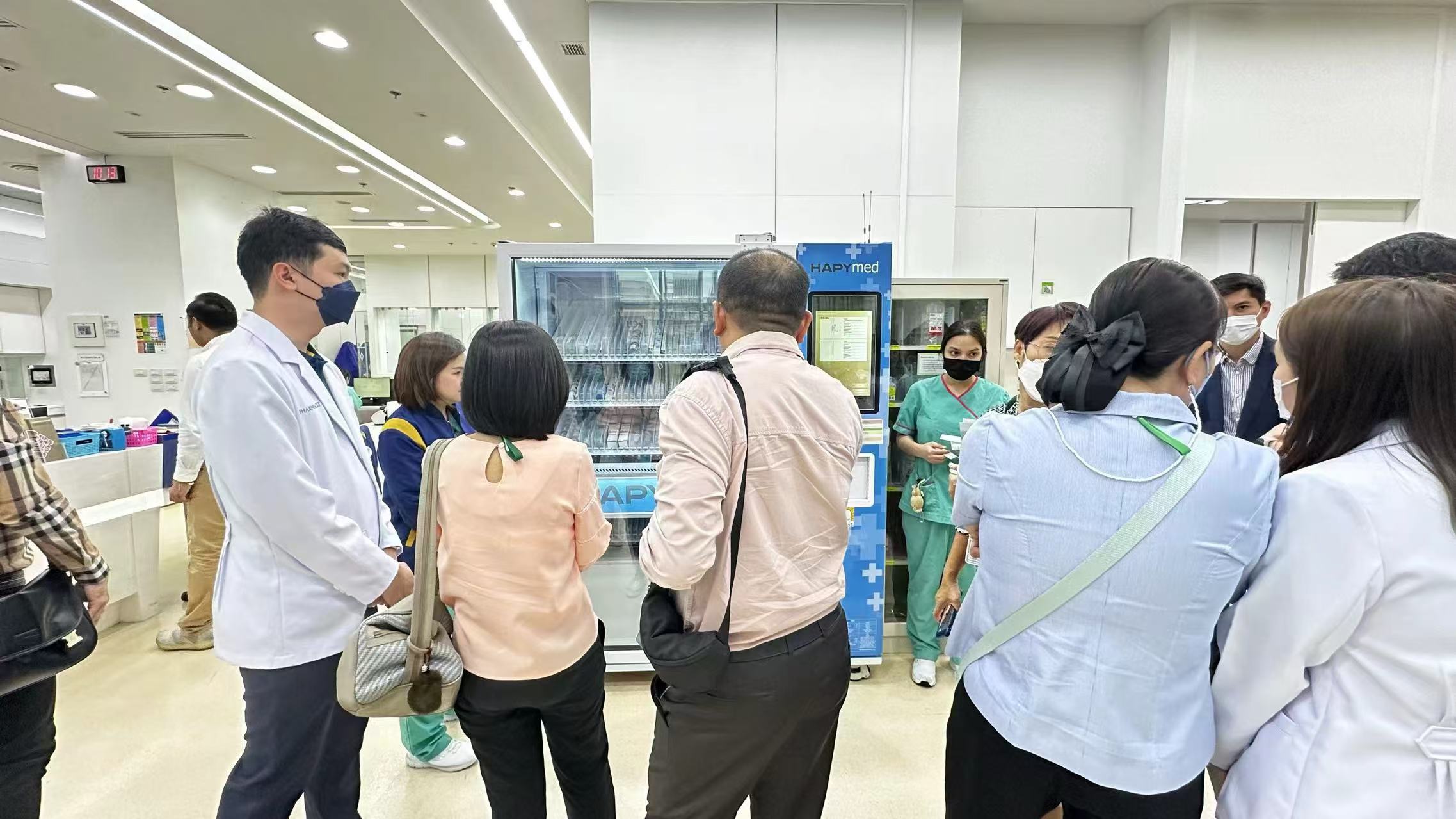 What Type of Medicine Can I Put in Vending Machines? Prescription Medications: Managing Compliance and Convenience