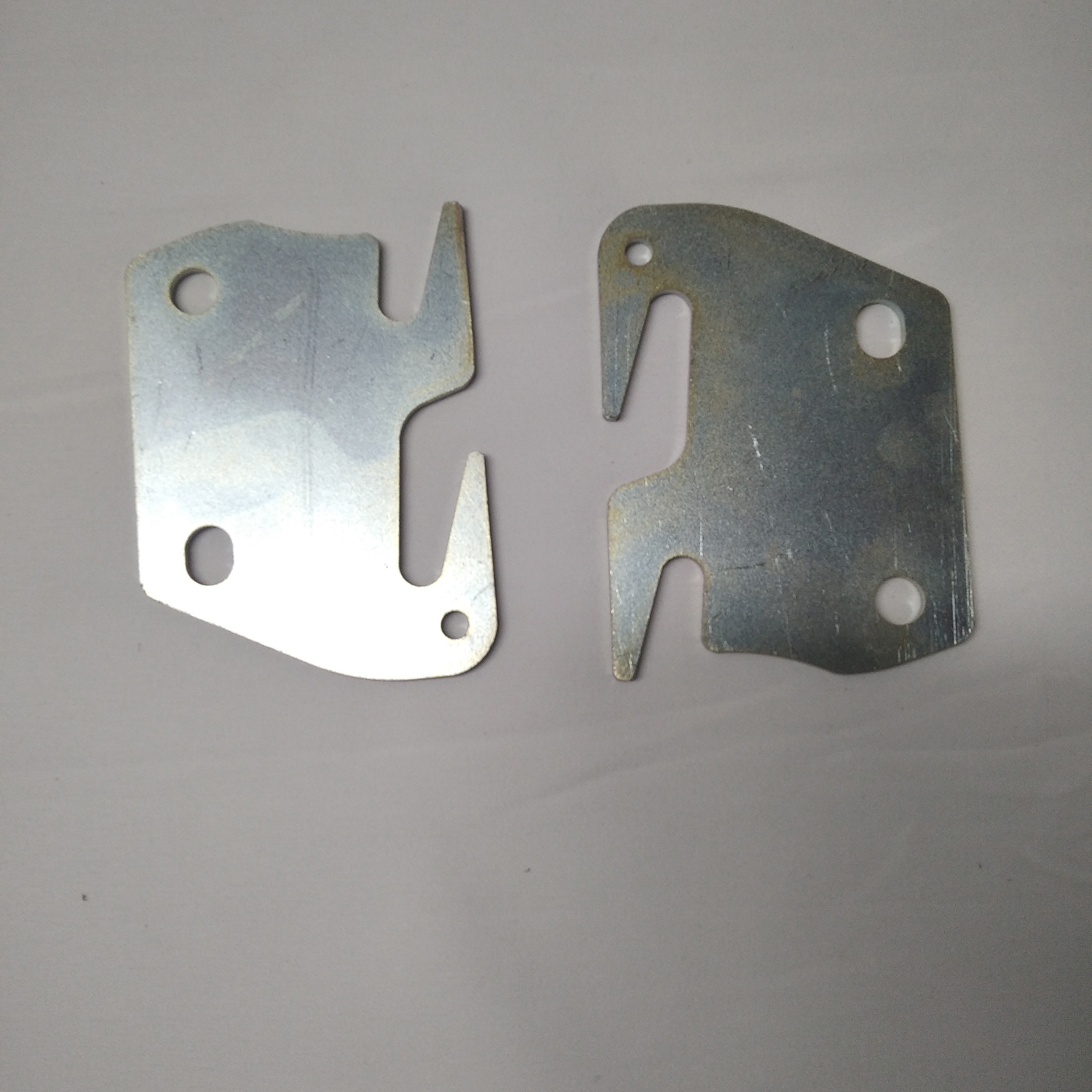 buy bed frame bracket,bed rail brackets,bed slat brackets on Surealong