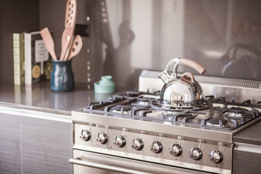 How to Clean Your Stove Burners