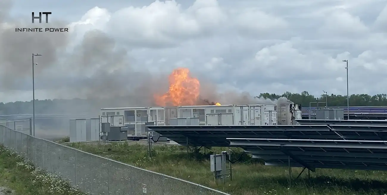 Incendie causé par un emballement thermique du système de stockage d’énergie