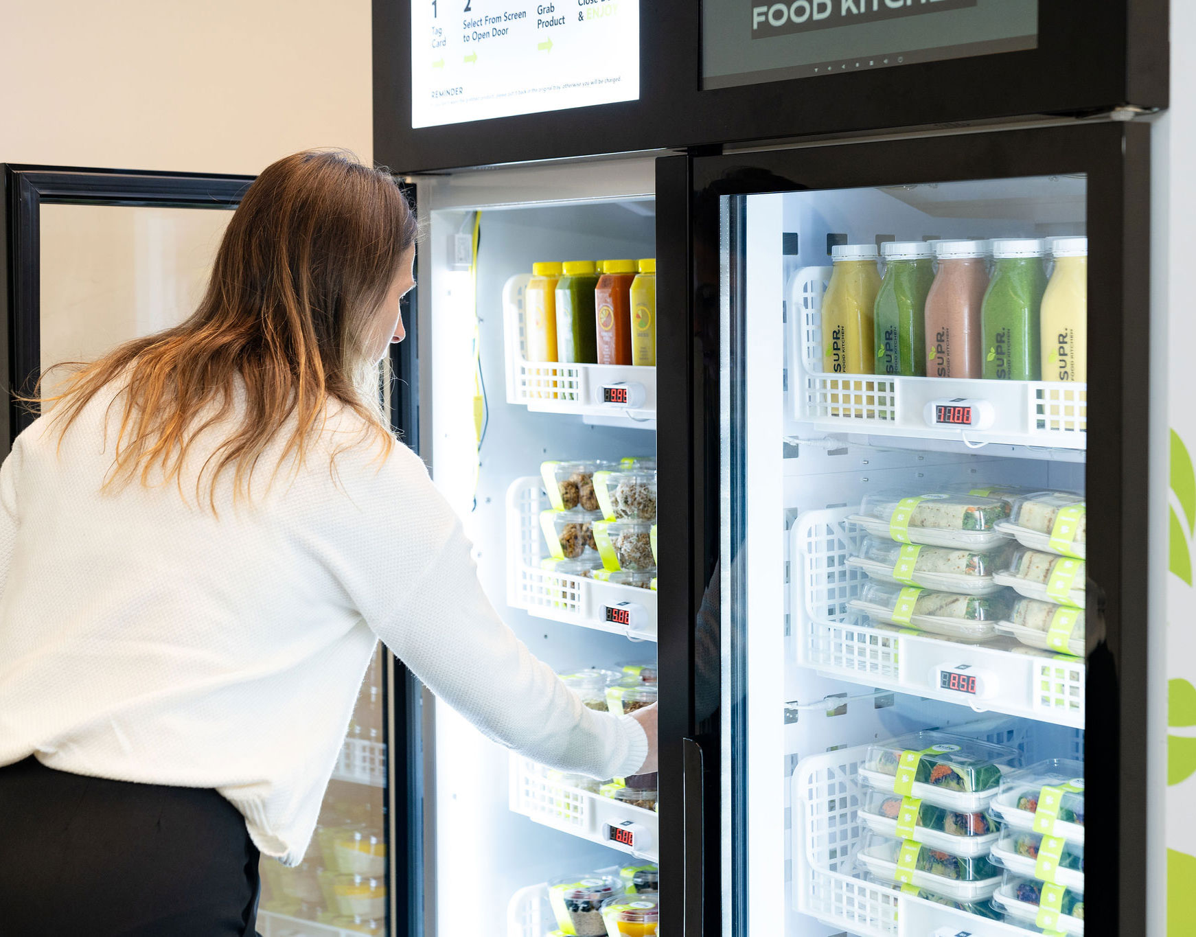 How WEIMI's Smart Fridge Vending Machine Helps XXL Nutrition Expand Healthy Meal Sales in Gyms