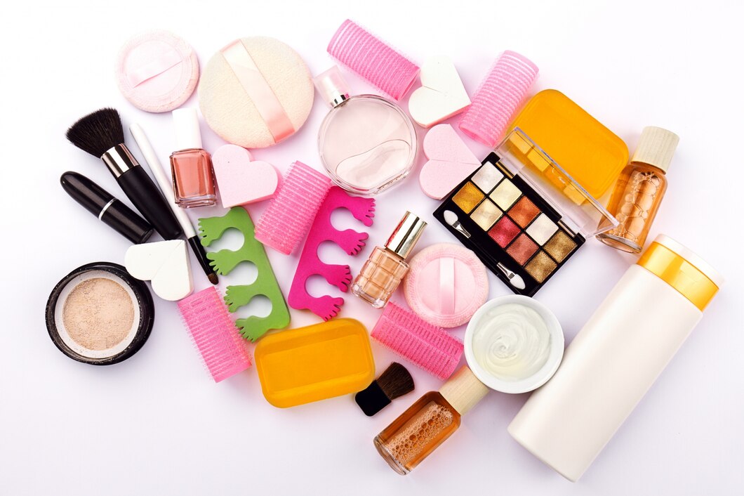 Weimi cosmetic vending machine with lockers for displaying products, used for selling different kinds of cosmetics