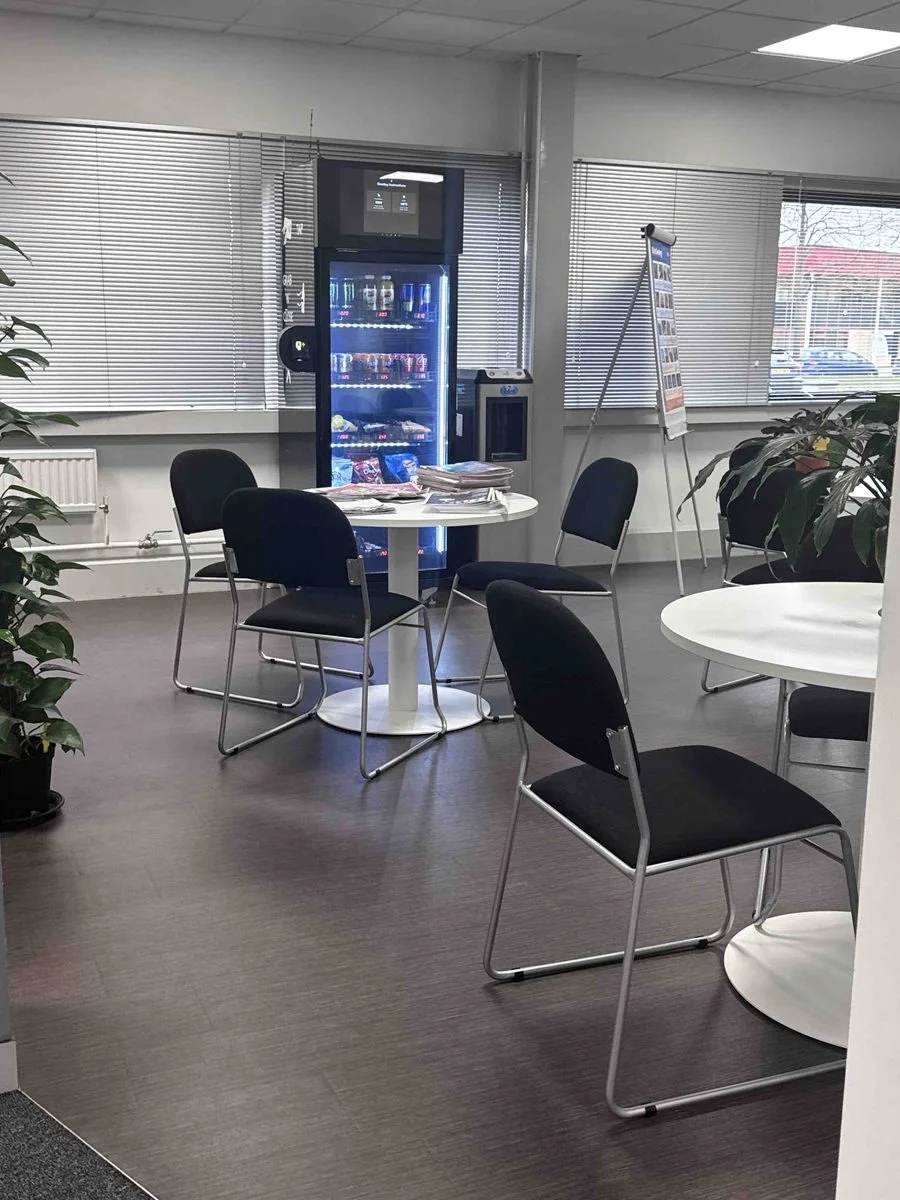 Revolutionizing UK Breakrooms: How Smart Gravity-Sensing Vending Machines Redefine Office Retail