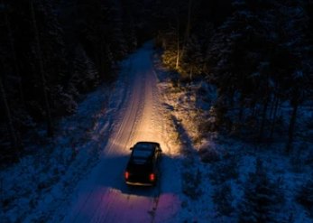 night drive cars achieving by bi led projector