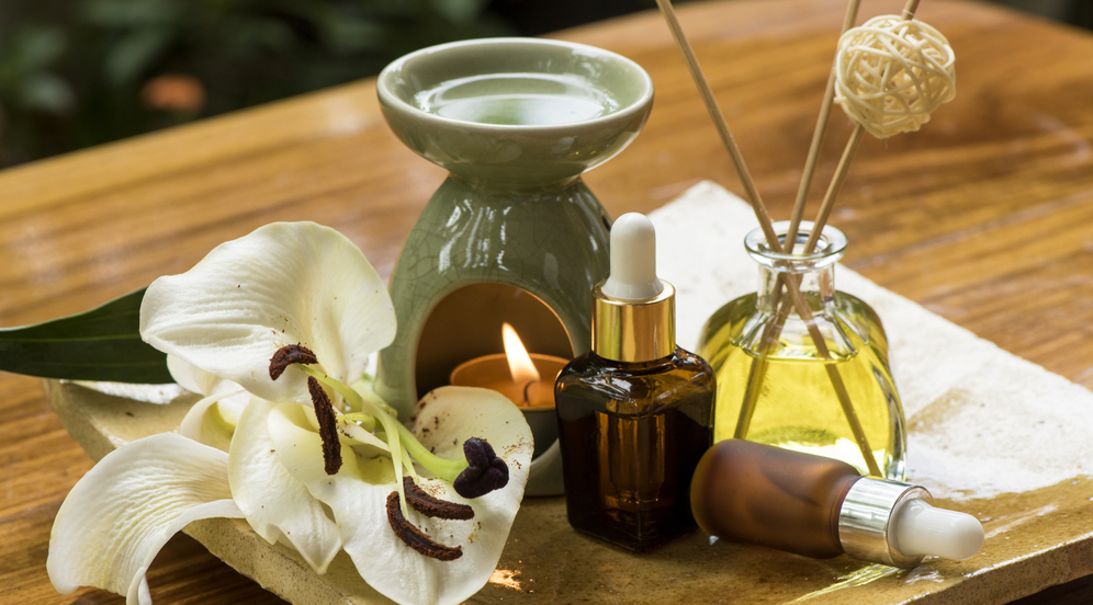 Why Choose Lemongrass Oil?