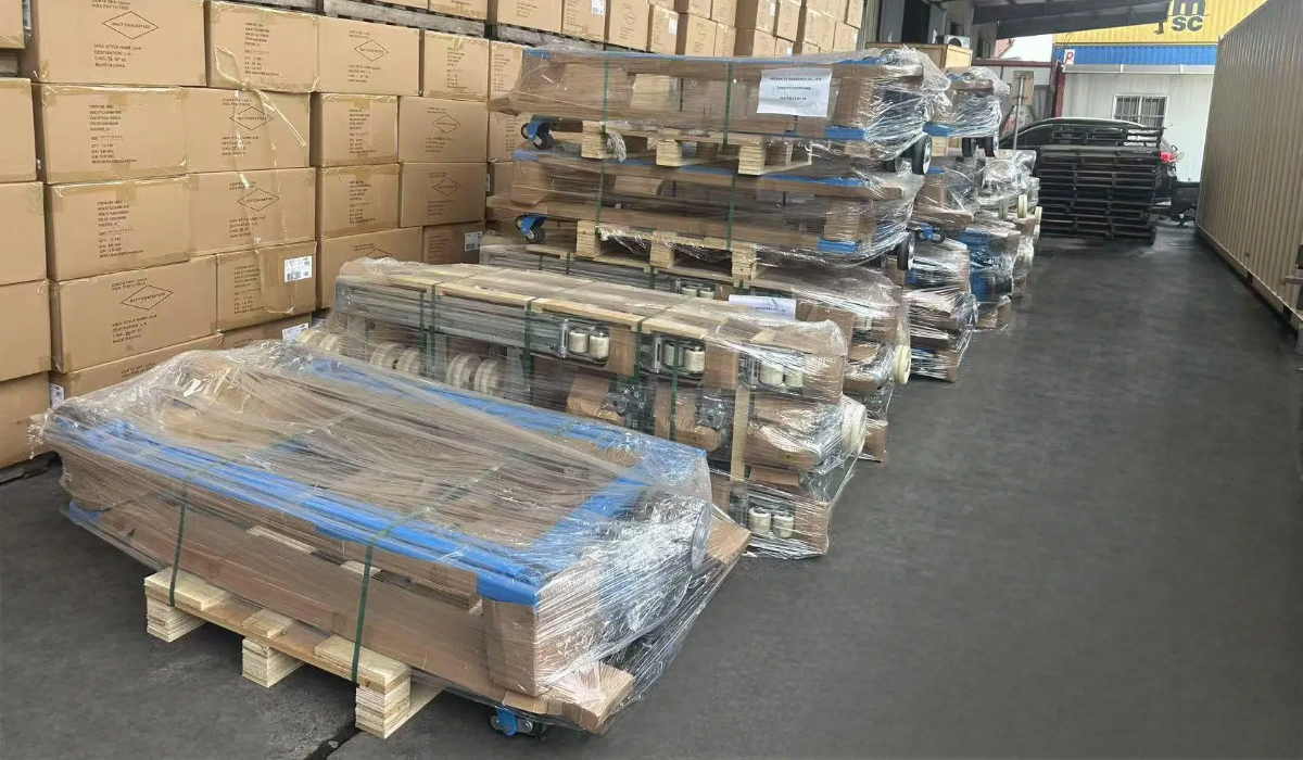 Stainless steel pallet trucks by Sinolift ready for shipment - corrosion-resistant lifting equipment for food/pharmaceutical industries