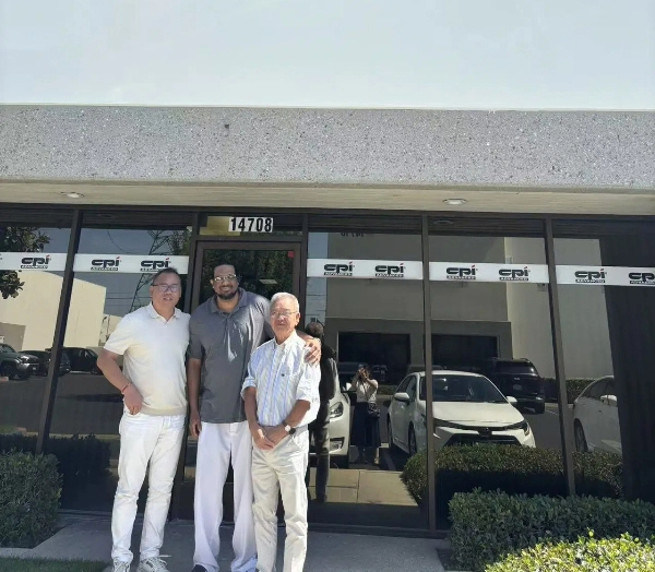 Strengthening Global Bonds: Sinolift’s General Manager, Mr. Deng, Visits Key Partners in the USA