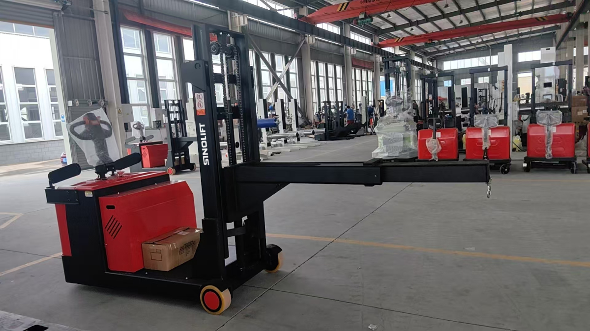 Breaking Standard Limits: Your Ultimate Guide to Custom Forklift Solutions