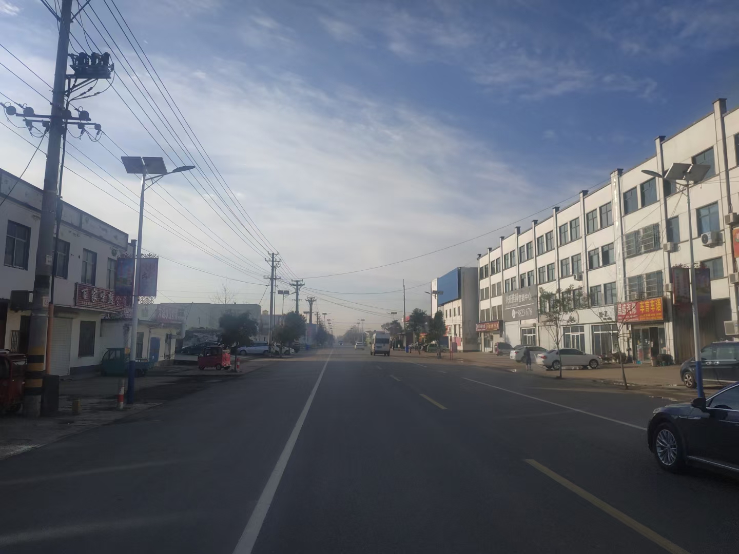 Solar street light-Urban road lighting solution