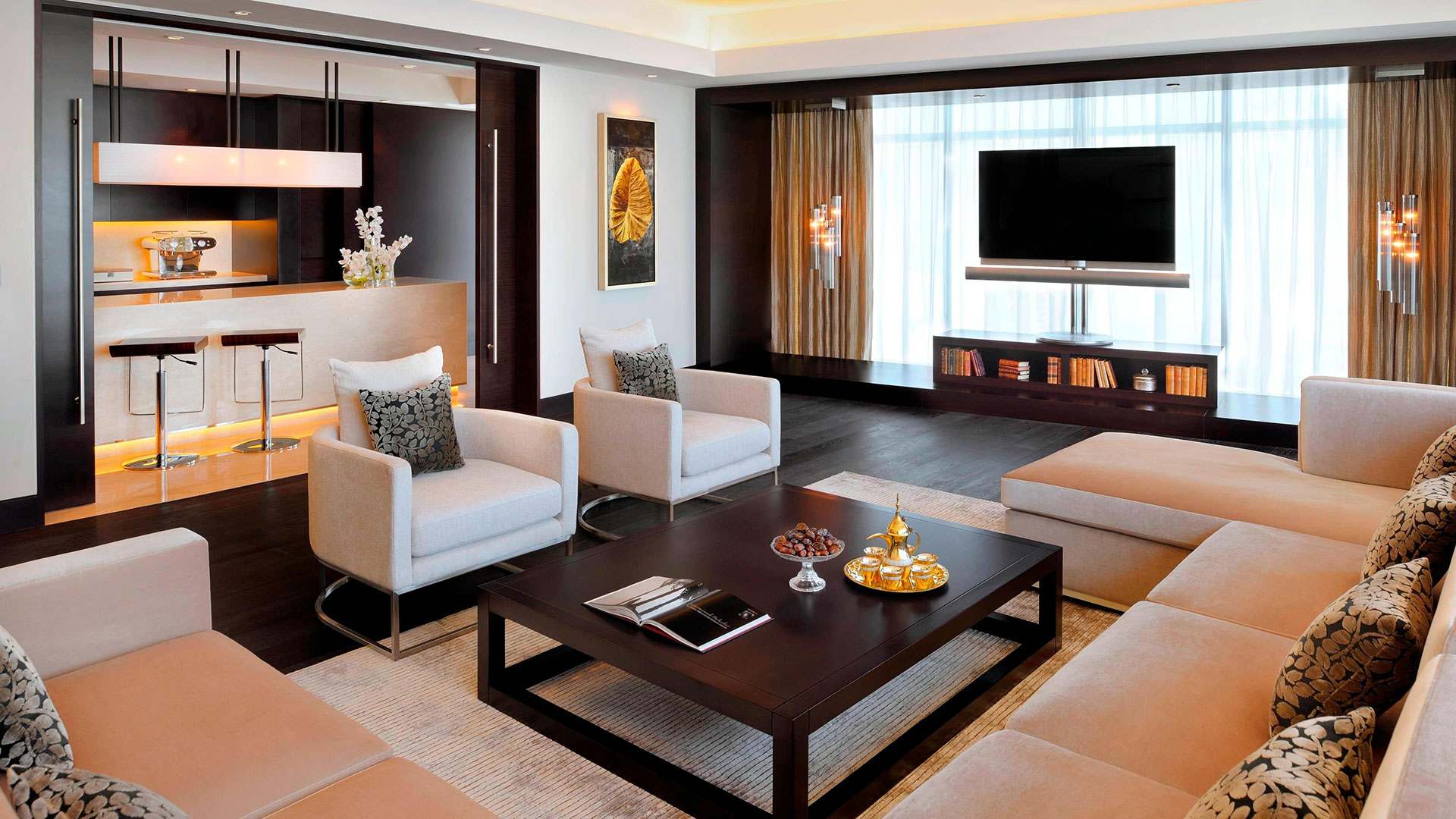 #JW hotel bespoke lighting #Hotel lighting design #lighting solutions