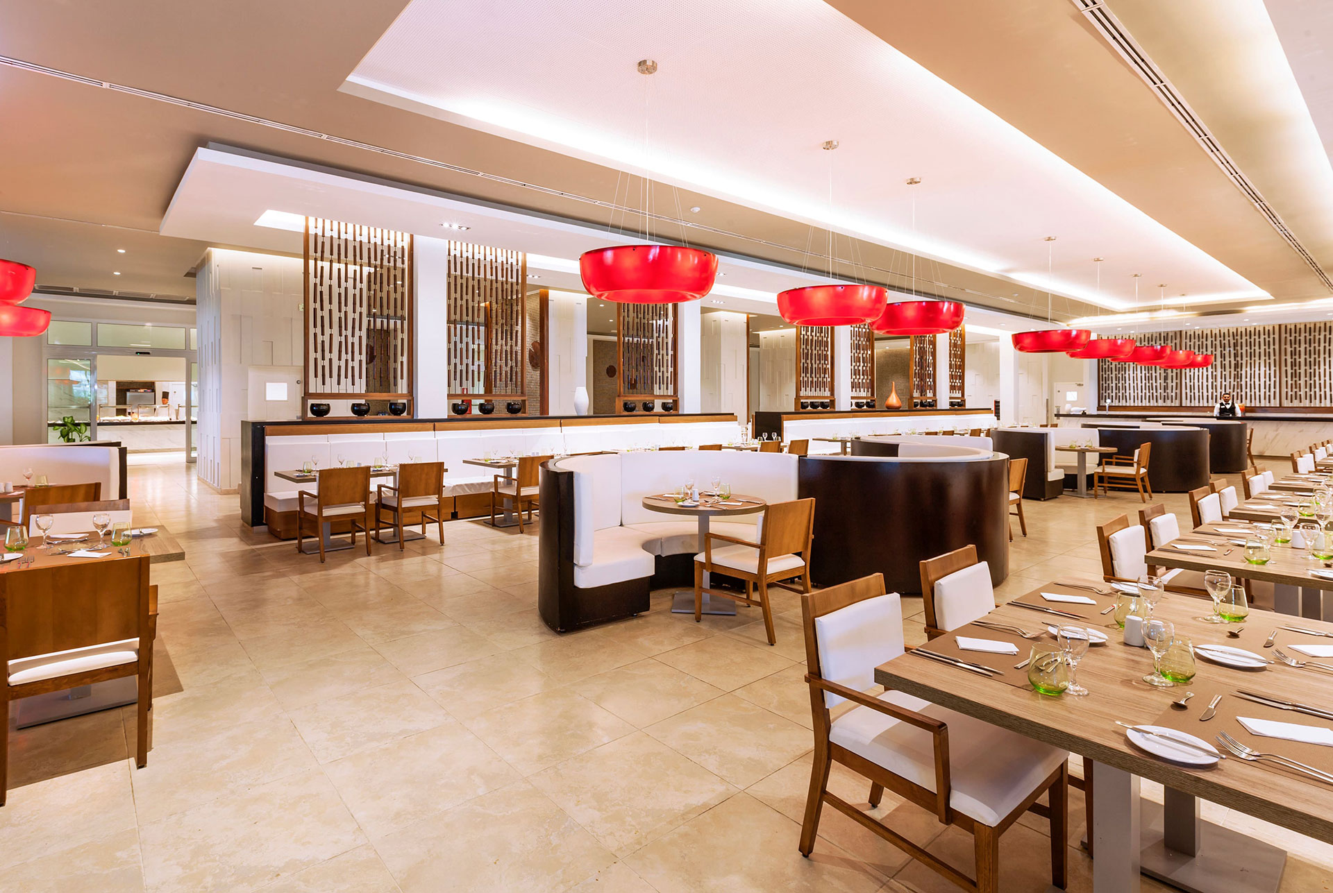 Paradisus Los Cayos lighting,bespoke lighting,modern lamp