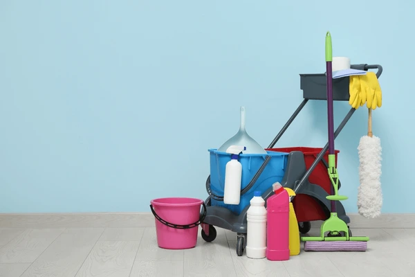 Compact yet powerful, this cleaning instrument features adjustable modes to suit different materials, ensuring thorough cleaning without damaging delicate surfaces.