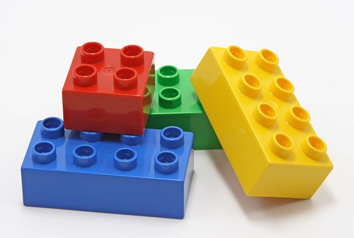 They enable cost-effective mass production, as molds allow high-volume output with minimal post-processing for items such as toy components or pipe fittings.