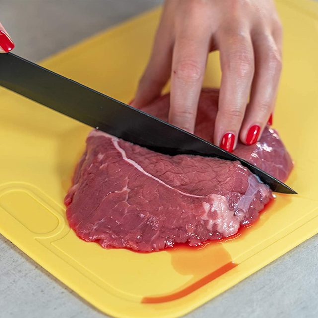 how to clean a cutting board
