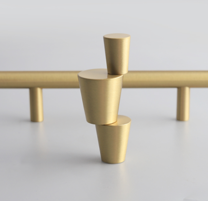 brass knob handle