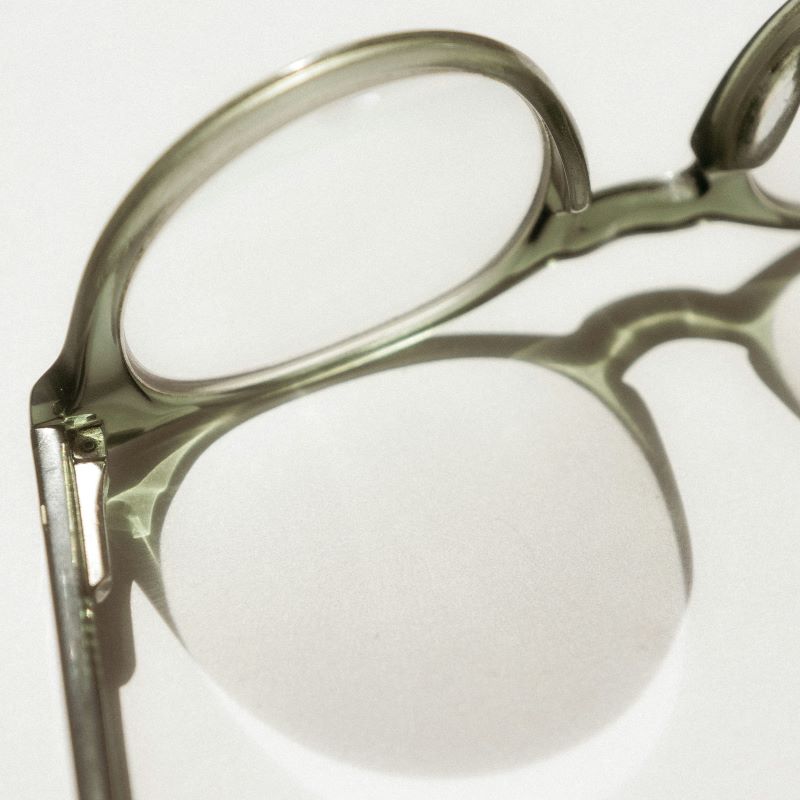 eyeglasses manufacturer